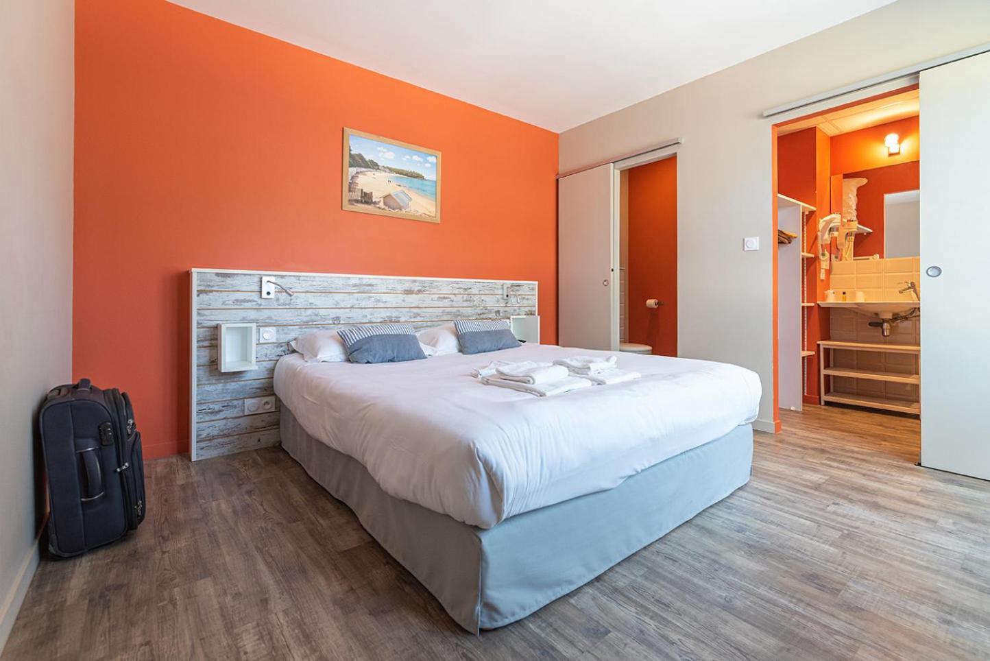 Maison Esperanza Hotel Et Appartement ノワールムーティエ エクステリア 写真