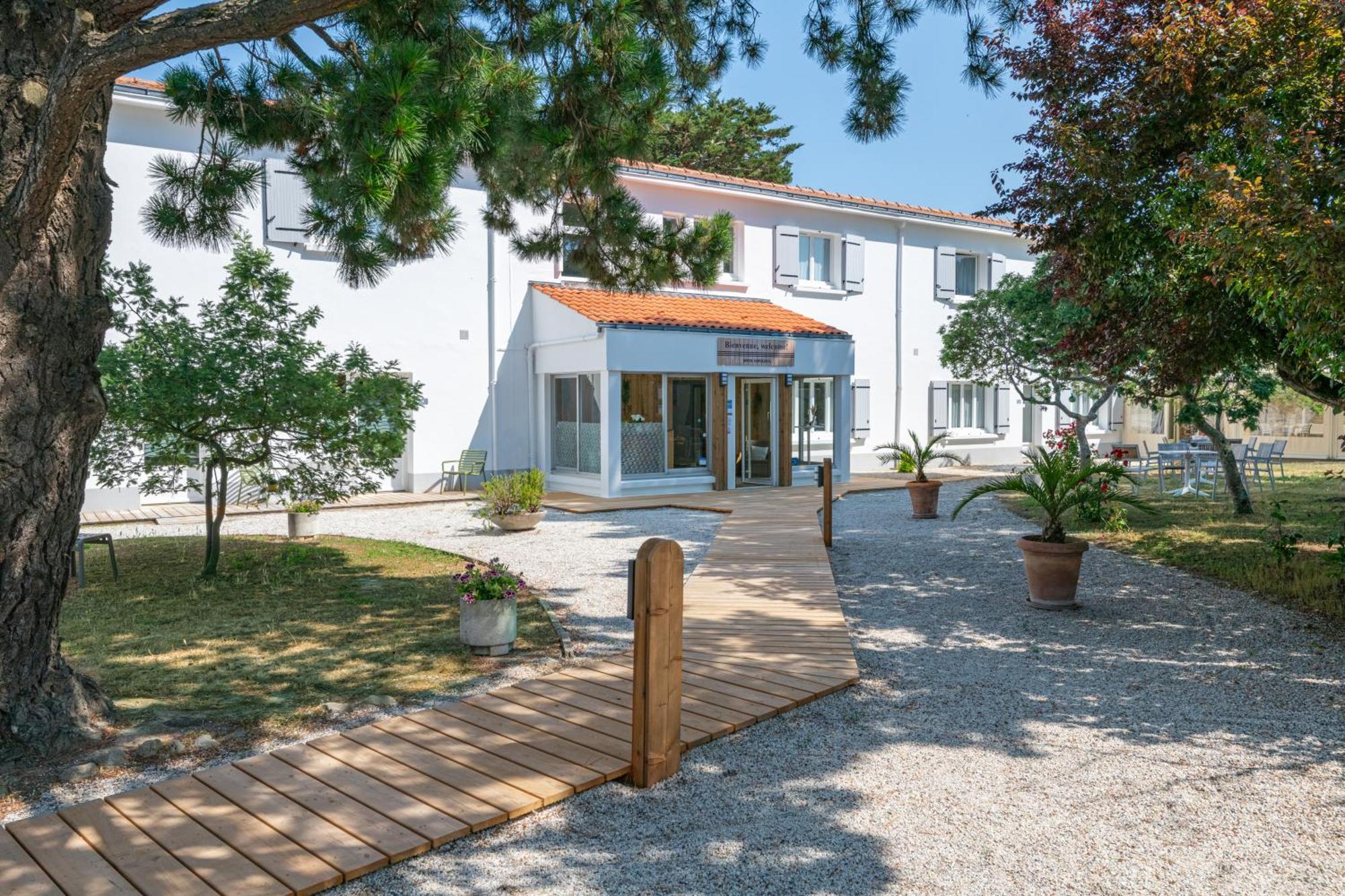 Maison Esperanza Hotel Et Appartement ノワールムーティエ エクステリア 写真