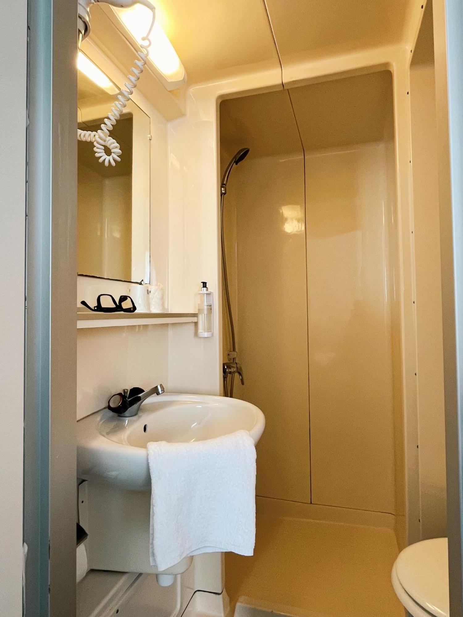Maison Esperanza Hotel Et Appartement ノワールムーティエ エクステリア 写真