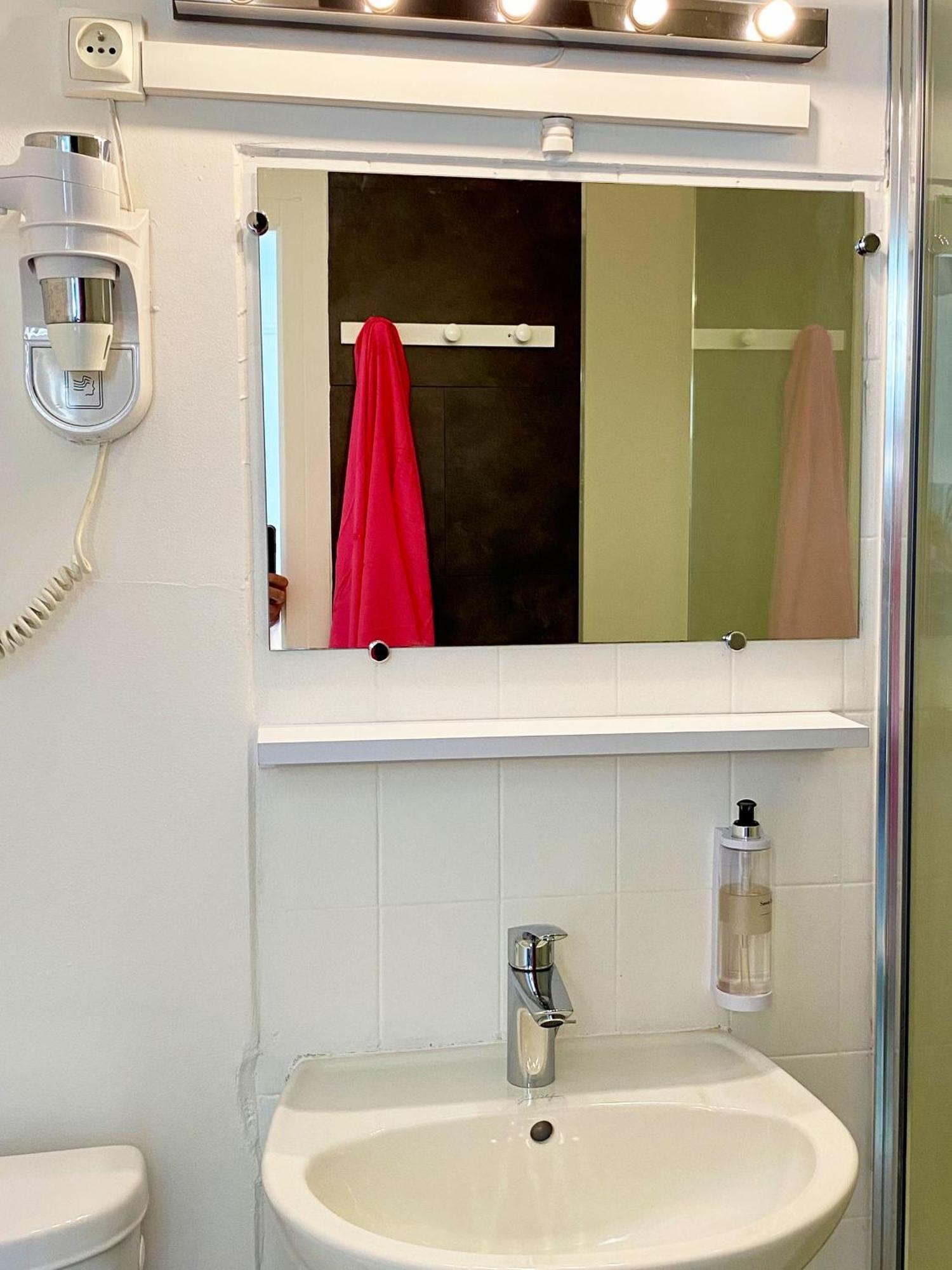 Maison Esperanza Hotel Et Appartement ノワールムーティエ エクステリア 写真