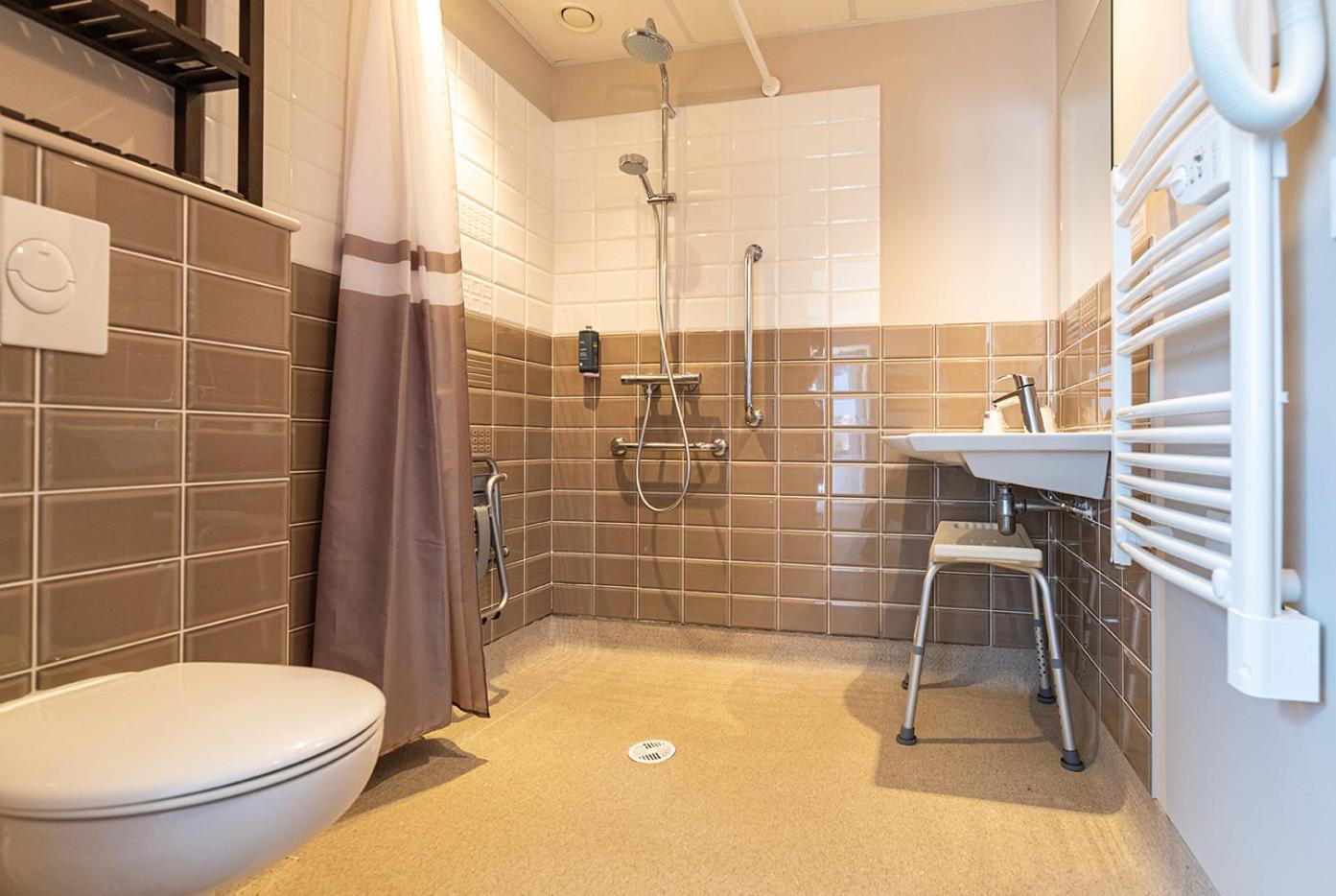 Maison Esperanza Hotel Et Appartement ノワールムーティエ エクステリア 写真